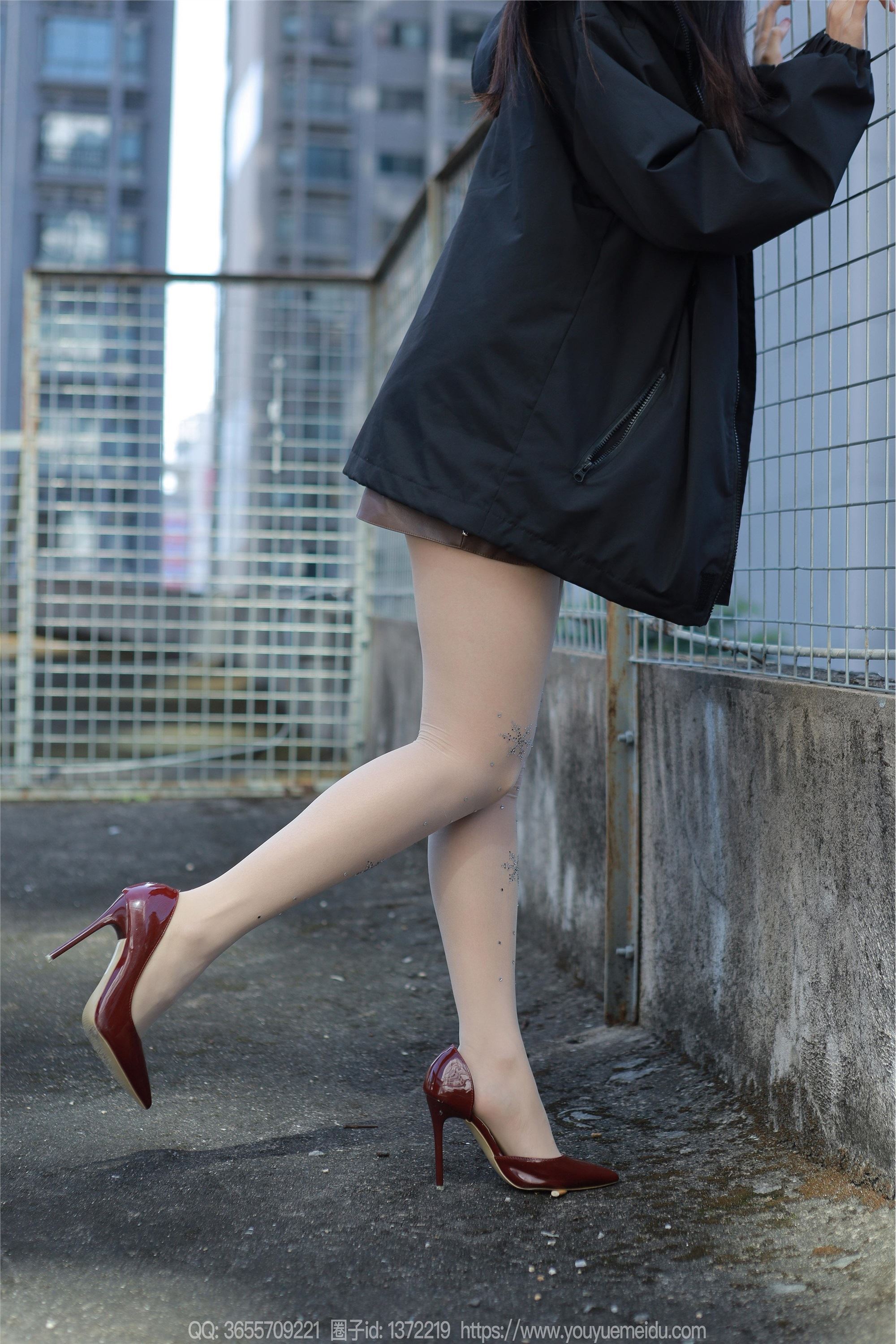 IESS异思趣向  2023.12.07 丝享家 1605 婉萍《晒晒太阳》